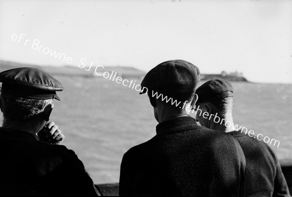 SS CALEDONIA CREWMEN